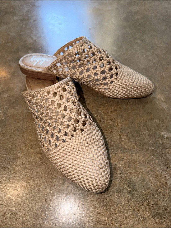 Latigo Shoes - Latigo Woven Leather Mule Slides Tan Pointed Toe Slip On Flats Size 9 NWOT